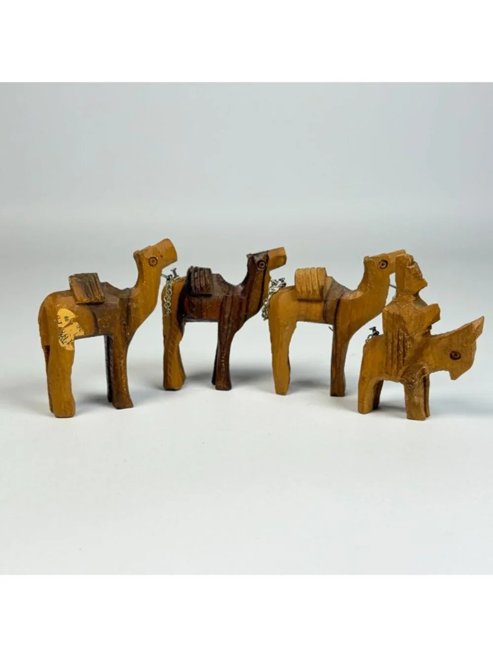 Unbranded hand carved